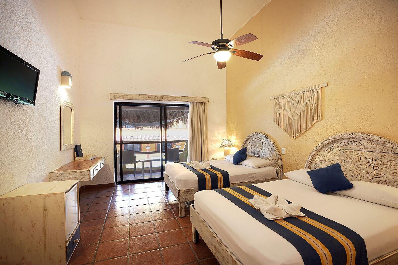 Hotel Casa Colibri Playa del Carmen Ngoại thất bức ảnh