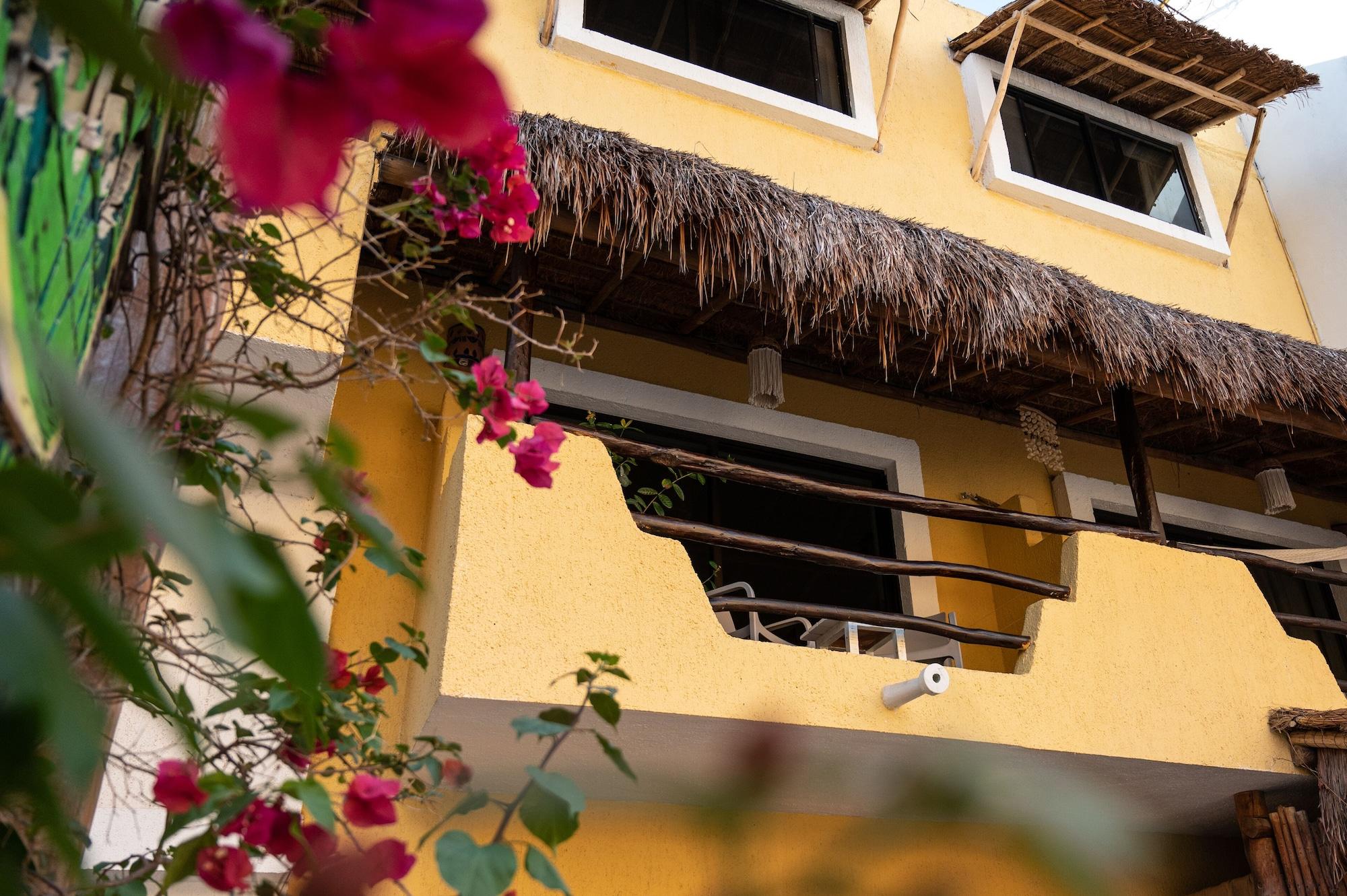 Hotel Casa Colibri Playa del Carmen Ngoại thất bức ảnh