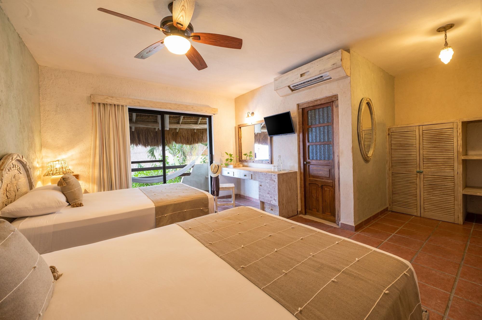 Hotel Casa Colibri Playa del Carmen Ngoại thất bức ảnh